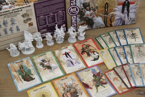 Rising Sun Zstąpienie Kami, zdjęcie 3